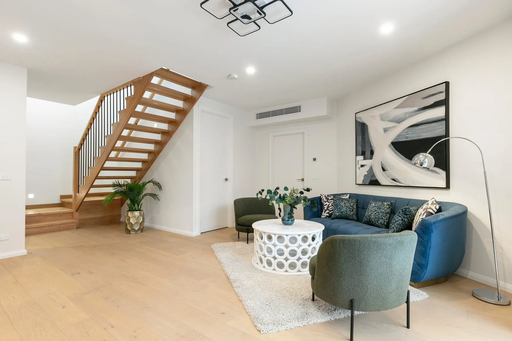 Hilsea Court — 3